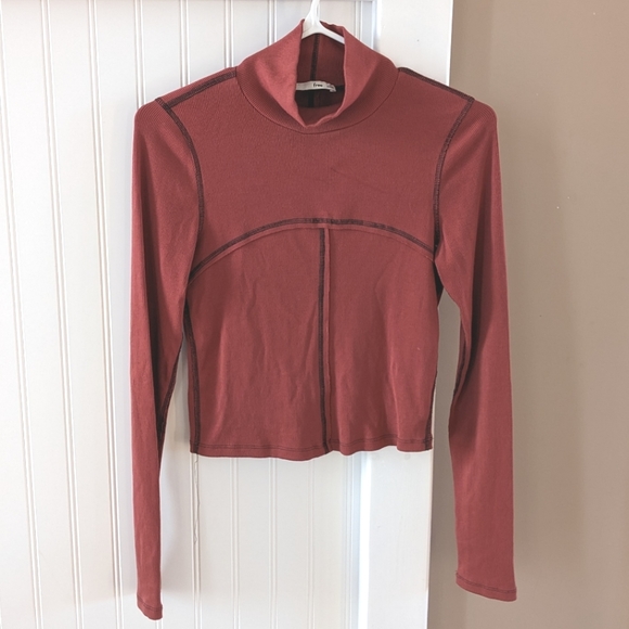 Wilfred Free Moon turtleneck - Picture 12 of 12